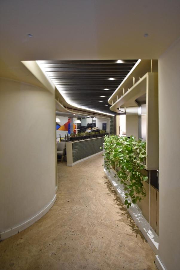 Armenak Apartment No 8, Abovyan Street Jerevan Exteriör bild